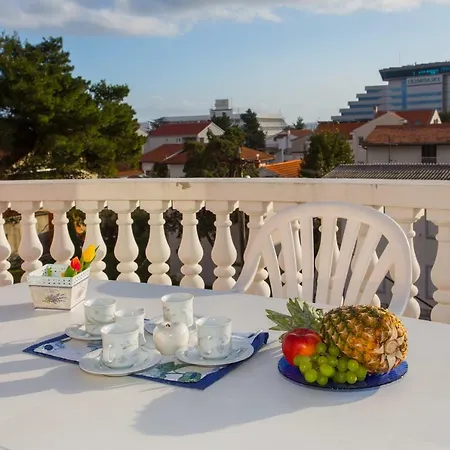 Petar Apartamento Vodice
