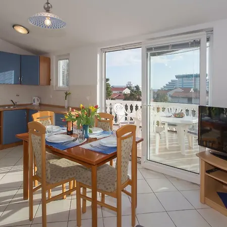 Petar Apartamento